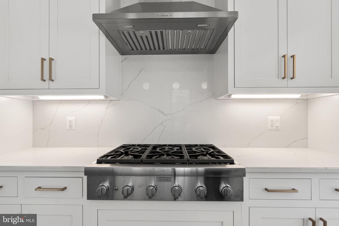 3713 R ST NW, WASHINGTON, District Of Columbia 20007, 5 Bedrooms Bedrooms, 10 Rooms Rooms,5 BathroomsBathrooms,Residential,For sale,3713 R ST NW,DCDC2244776 MLS # DCDC2244776