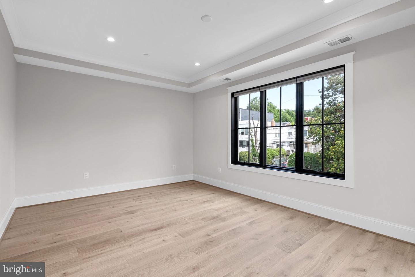 3713 R ST NW, WASHINGTON, District Of Columbia 20007, 5 Bedrooms Bedrooms, 10 Rooms Rooms,5 BathroomsBathrooms,Residential,For sale,3713 R ST NW,DCDC2244776 MLS # DCDC2244776