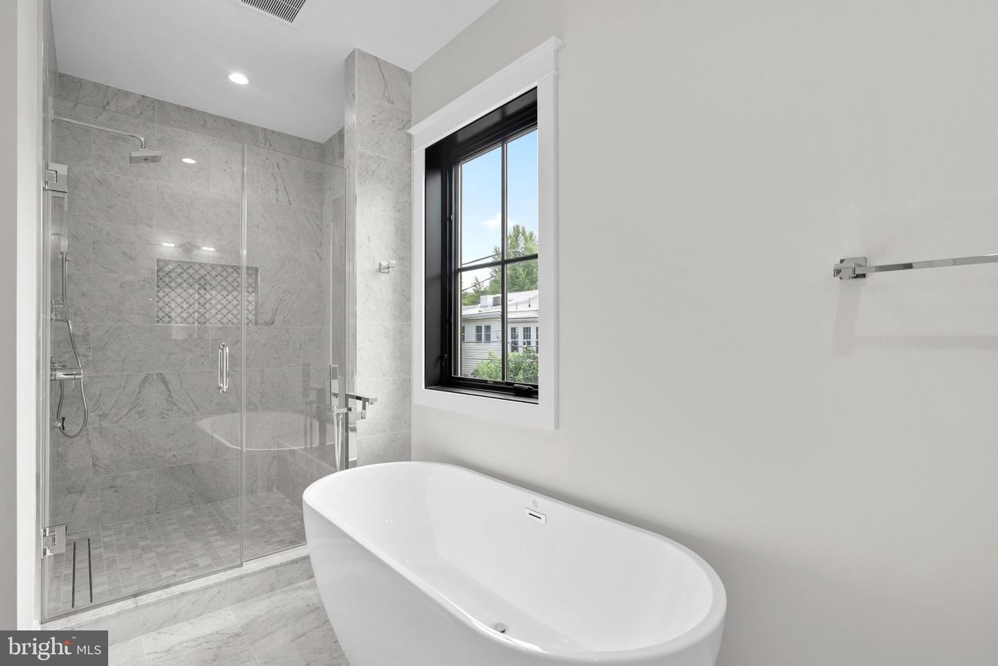 3713 R ST NW, WASHINGTON, District Of Columbia 20007, 5 Bedrooms Bedrooms, 10 Rooms Rooms,5 BathroomsBathrooms,Residential,For sale,3713 R ST NW,DCDC2244776 MLS # DCDC2244776