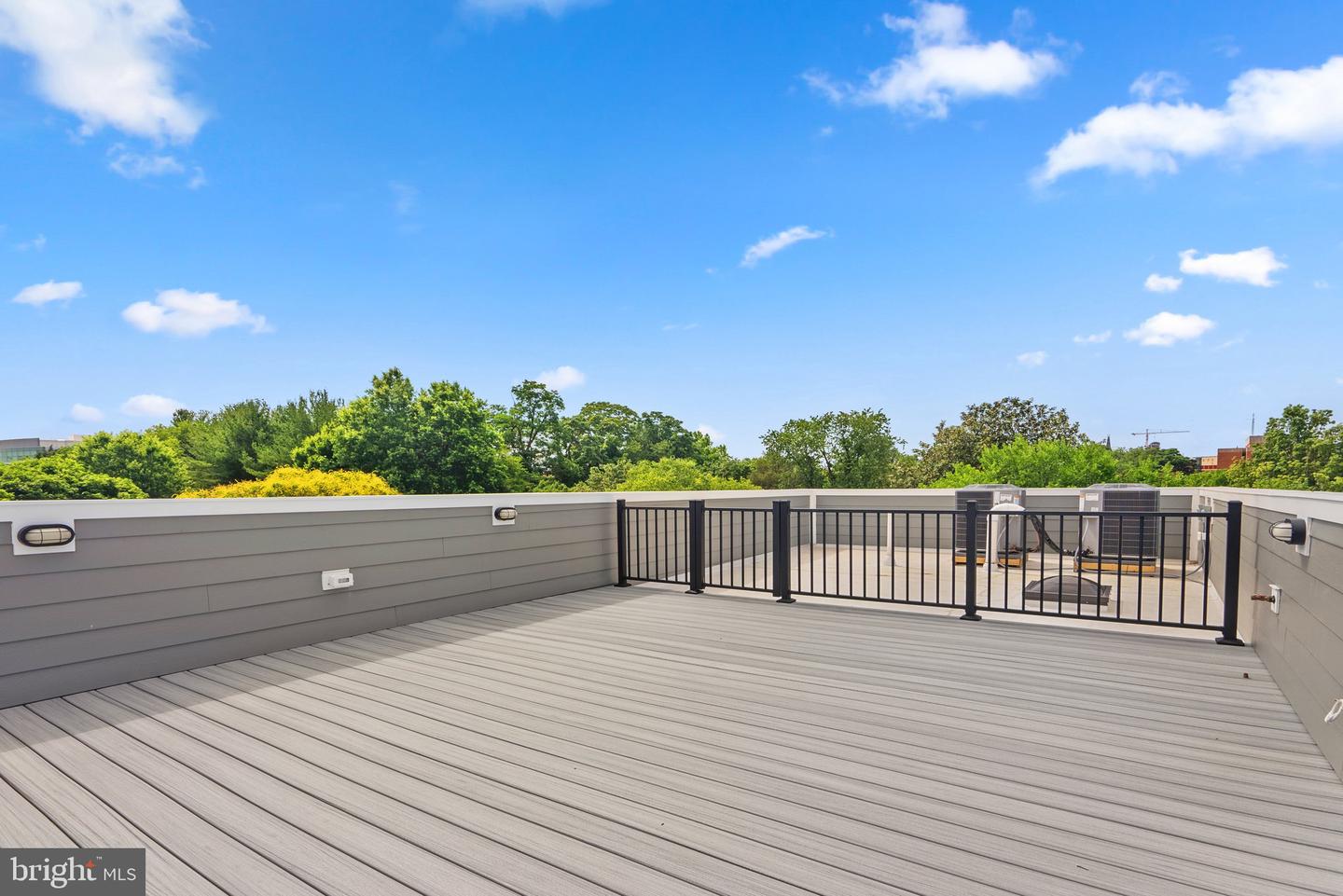 3713 R ST NW, WASHINGTON, District Of Columbia 20007, 5 Bedrooms Bedrooms, 10 Rooms Rooms,5 BathroomsBathrooms,Residential,For sale,3713 R ST NW,DCDC2244776 MLS # DCDC2244776