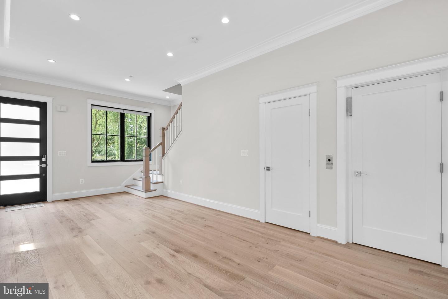 3713 R ST NW, WASHINGTON, District Of Columbia 20007, 5 Bedrooms Bedrooms, 10 Rooms Rooms,5 BathroomsBathrooms,Residential,For sale,3713 R ST NW,DCDC2244776 MLS # DCDC2244776