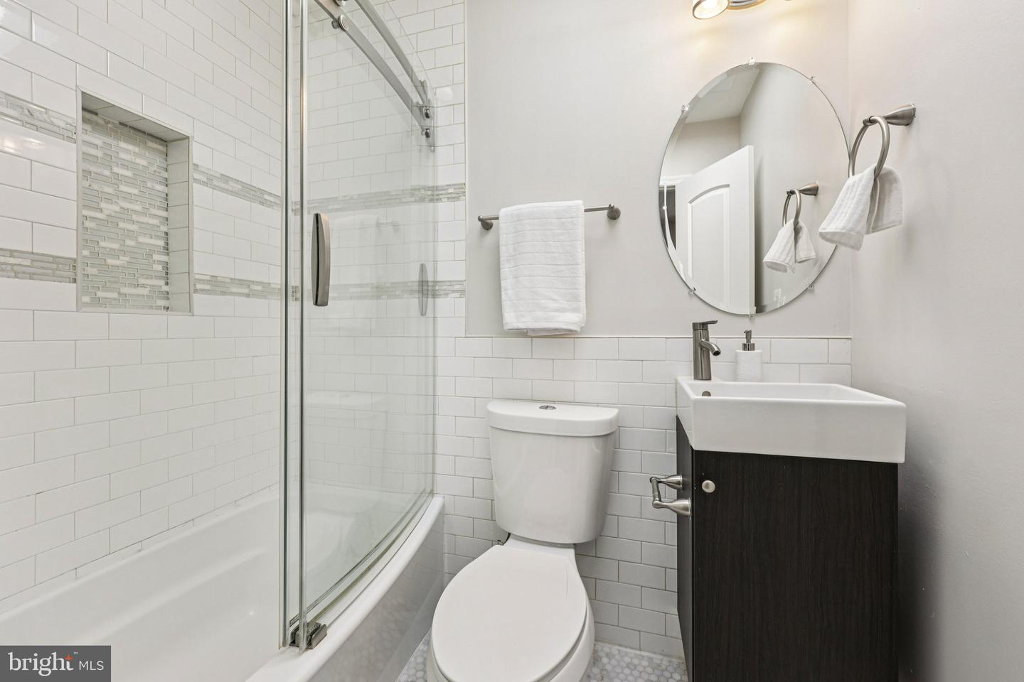 5209 5TH ST NW, WASHINGTON, District Of Columbia 20011, 3 Bedrooms Bedrooms, ,3 BathroomsBathrooms,Residential,For sale,5209 5TH ST NW,DCDC2244892 MLS # DCDC2244892