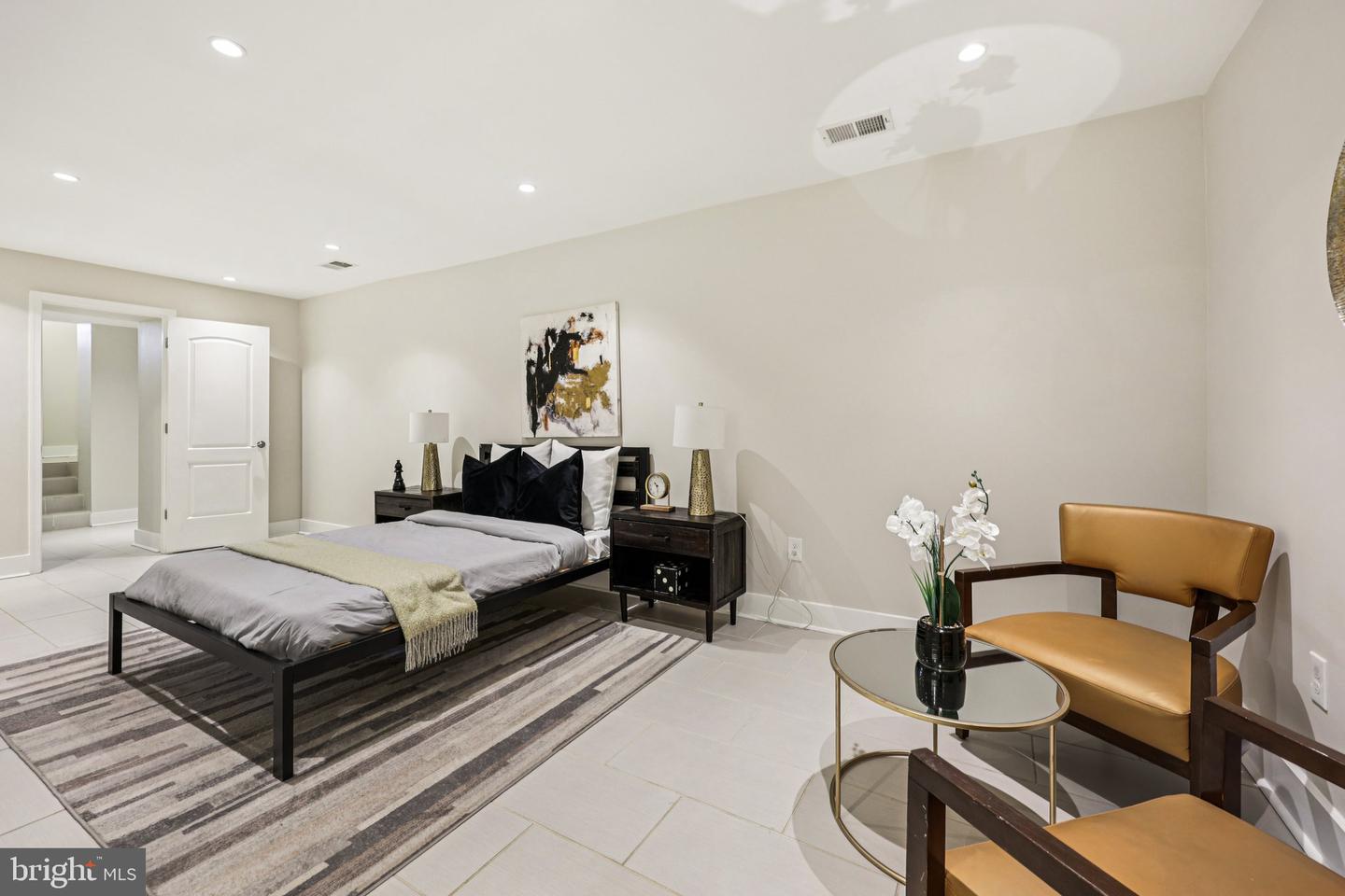 5209 5TH ST NW, WASHINGTON, District Of Columbia 20011, 3 Bedrooms Bedrooms, ,3 BathroomsBathrooms,Residential,For sale,5209 5TH ST NW,DCDC2244892 MLS # DCDC2244892