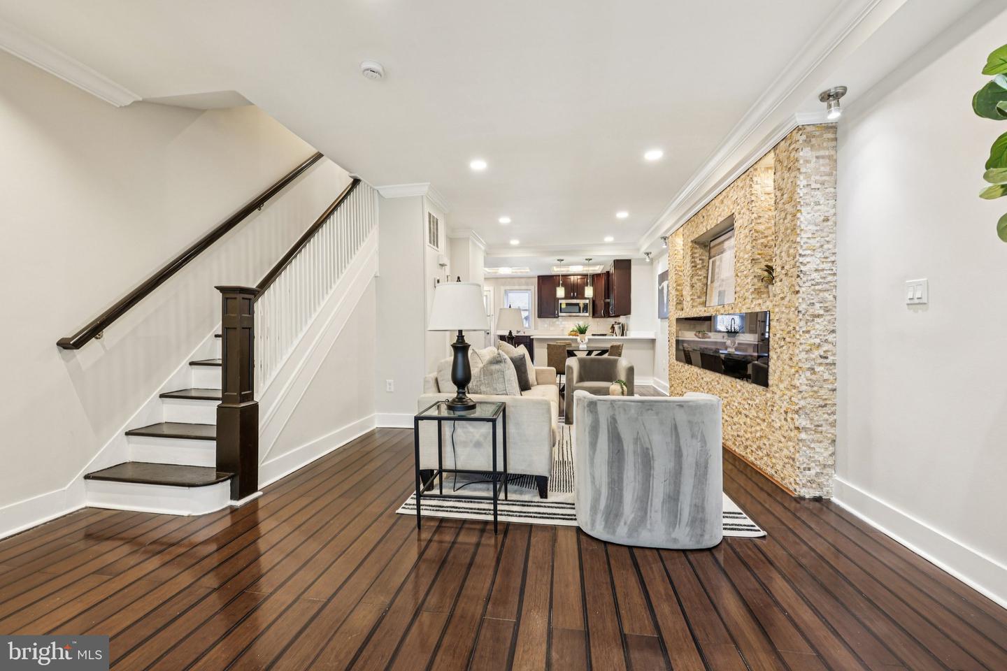 5209 5TH ST NW, WASHINGTON, District Of Columbia 20011, 3 Bedrooms Bedrooms, ,3 BathroomsBathrooms,Residential,For sale,5209 5TH ST NW,DCDC2244892 MLS # DCDC2244892