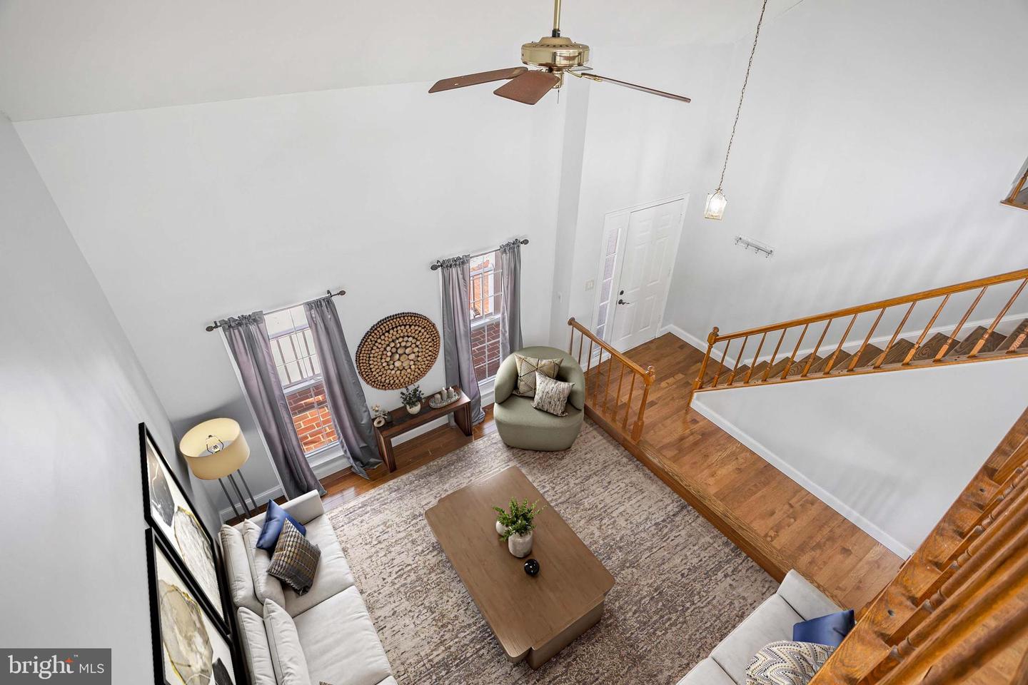 8217 BAYBERRY RIDGE RD, FAIRFAX STATION, Virginia 22039, 4 Bedrooms Bedrooms, ,3 BathroomsBathrooms,Residential,For sale,8217 BAYBERRY RIDGE RD,VAFX2289276 MLS # VAFX2289276