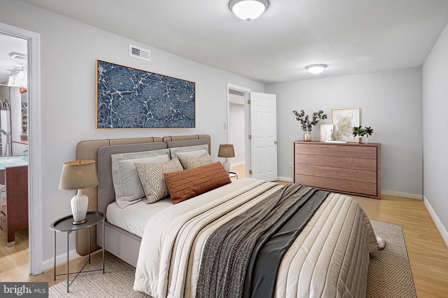 8217 BAYBERRY RIDGE RD, FAIRFAX STATION, Virginia 22039, 4 Bedrooms Bedrooms, ,3 BathroomsBathrooms,Residential,For sale,8217 BAYBERRY RIDGE RD,VAFX2289276 MLS # VAFX2289276