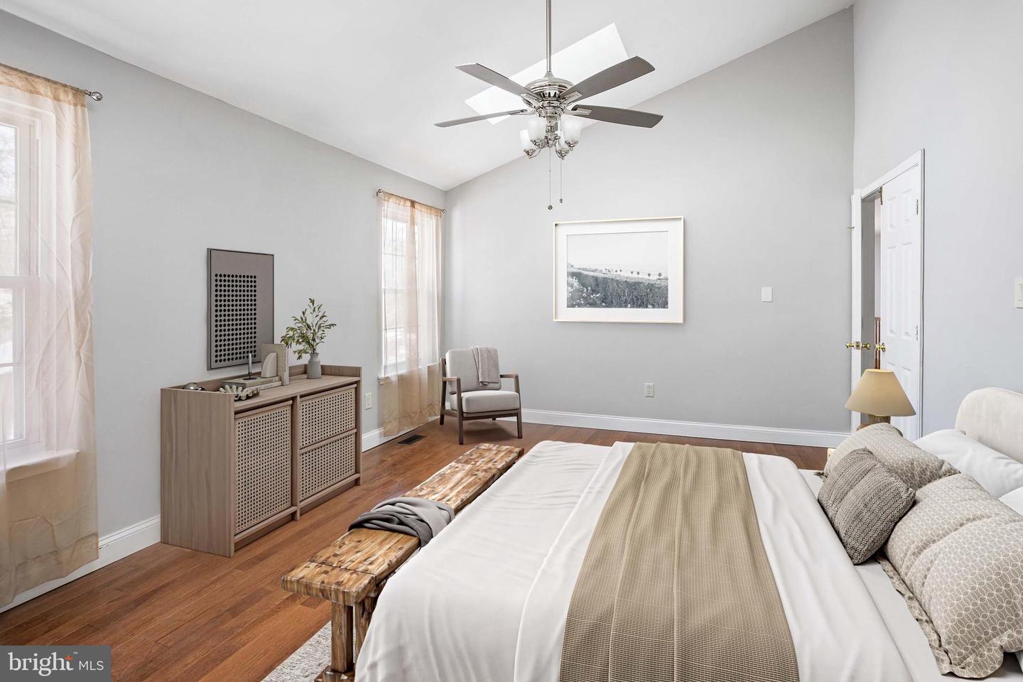 8217 BAYBERRY RIDGE RD, FAIRFAX STATION, Virginia 22039, 4 Bedrooms Bedrooms, ,3 BathroomsBathrooms,Residential,For sale,8217 BAYBERRY RIDGE RD,VAFX2289276 MLS # VAFX2289276