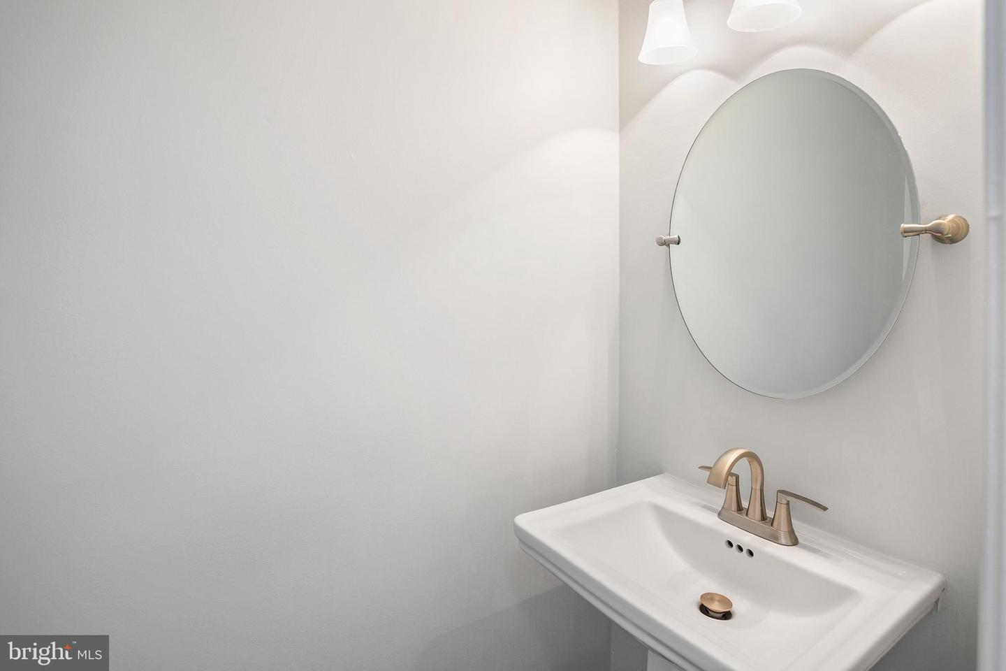 8217 BAYBERRY RIDGE RD, FAIRFAX STATION, Virginia 22039, 4 Bedrooms Bedrooms, ,3 BathroomsBathrooms,Residential,For sale,8217 BAYBERRY RIDGE RD,VAFX2289276 MLS # VAFX2289276