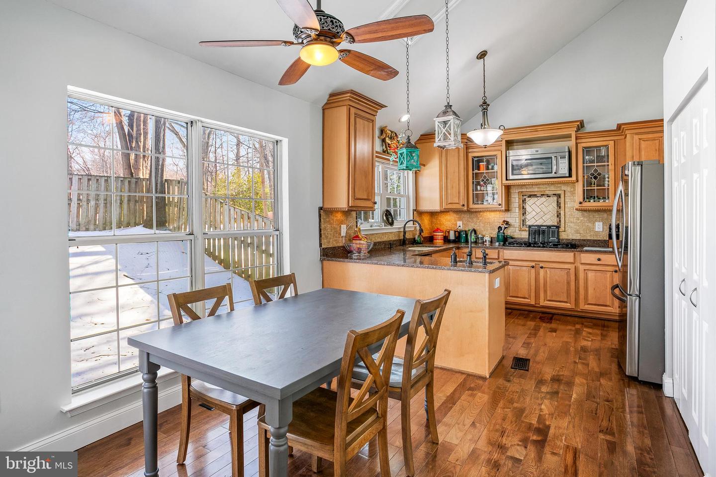 8217 BAYBERRY RIDGE RD, FAIRFAX STATION, Virginia 22039, 4 Bedrooms Bedrooms, ,3 BathroomsBathrooms,Residential,For sale,8217 BAYBERRY RIDGE RD,VAFX2289276 MLS # VAFX2289276