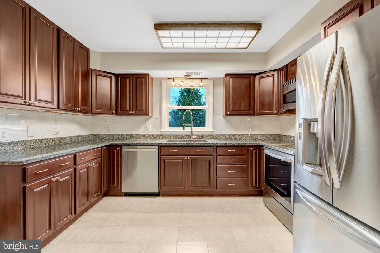 6521 LANCASTER DR, WARRENTON, Virginia 20187, 5 Bedrooms Bedrooms, ,3 BathroomsBathrooms,Residential,For sale,6521 LANCASTER DR,VAFQ2020448 MLS # VAFQ2020448