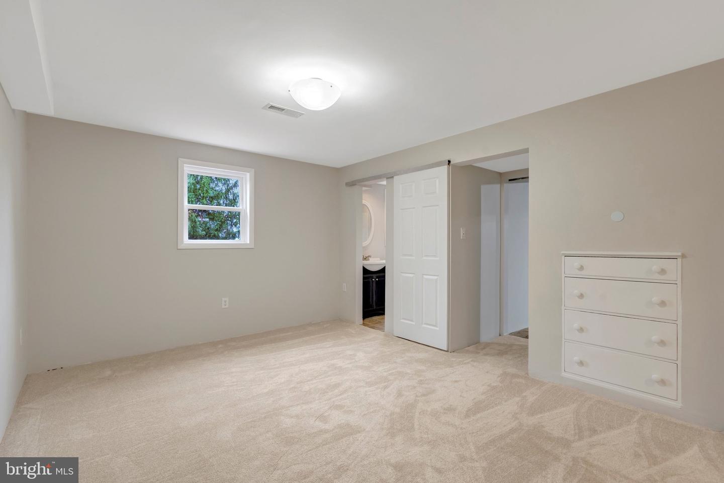 6521 LANCASTER DR, WARRENTON, Virginia 20187, 5 Bedrooms Bedrooms, ,3 BathroomsBathrooms,Residential,For sale,6521 LANCASTER DR,VAFQ2020448 MLS # VAFQ2020448