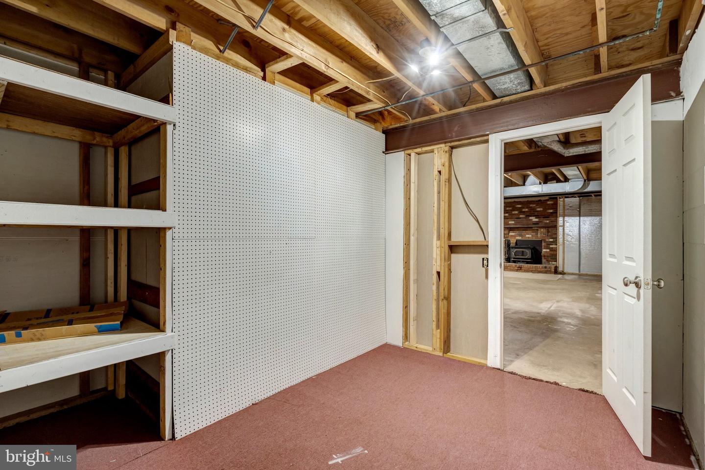 6521 LANCASTER DR, WARRENTON, Virginia 20187, 5 Bedrooms Bedrooms, ,3 BathroomsBathrooms,Residential,For sale,6521 LANCASTER DR,VAFQ2020448 MLS # VAFQ2020448