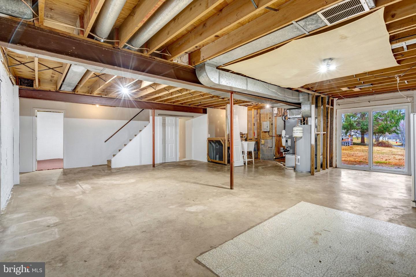 6521 LANCASTER DR, WARRENTON, Virginia 20187, 5 Bedrooms Bedrooms, ,3 BathroomsBathrooms,Residential,For sale,6521 LANCASTER DR,VAFQ2020448 MLS # VAFQ2020448