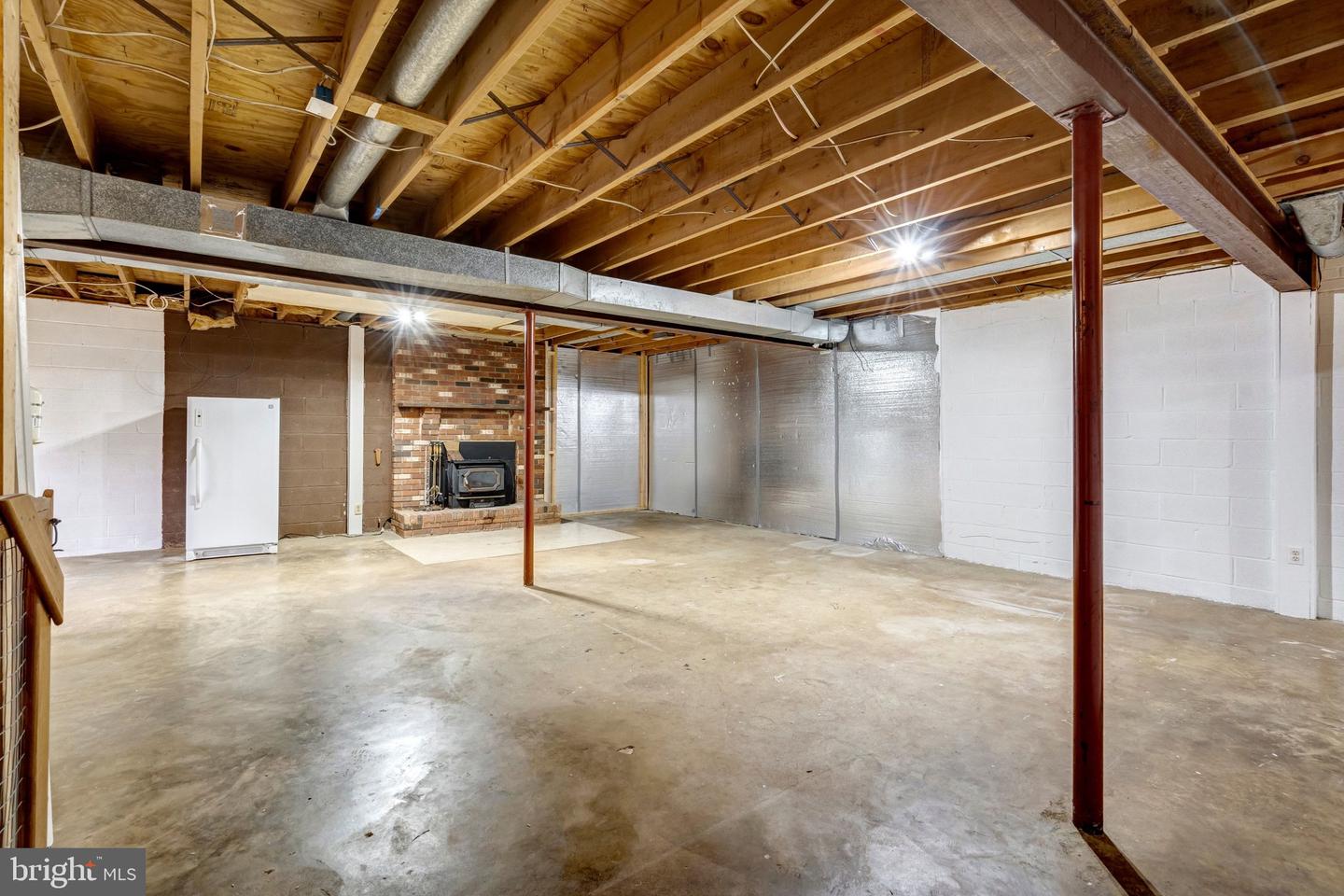 6521 LANCASTER DR, WARRENTON, Virginia 20187, 5 Bedrooms Bedrooms, ,3 BathroomsBathrooms,Residential,For sale,6521 LANCASTER DR,VAFQ2020448 MLS # VAFQ2020448