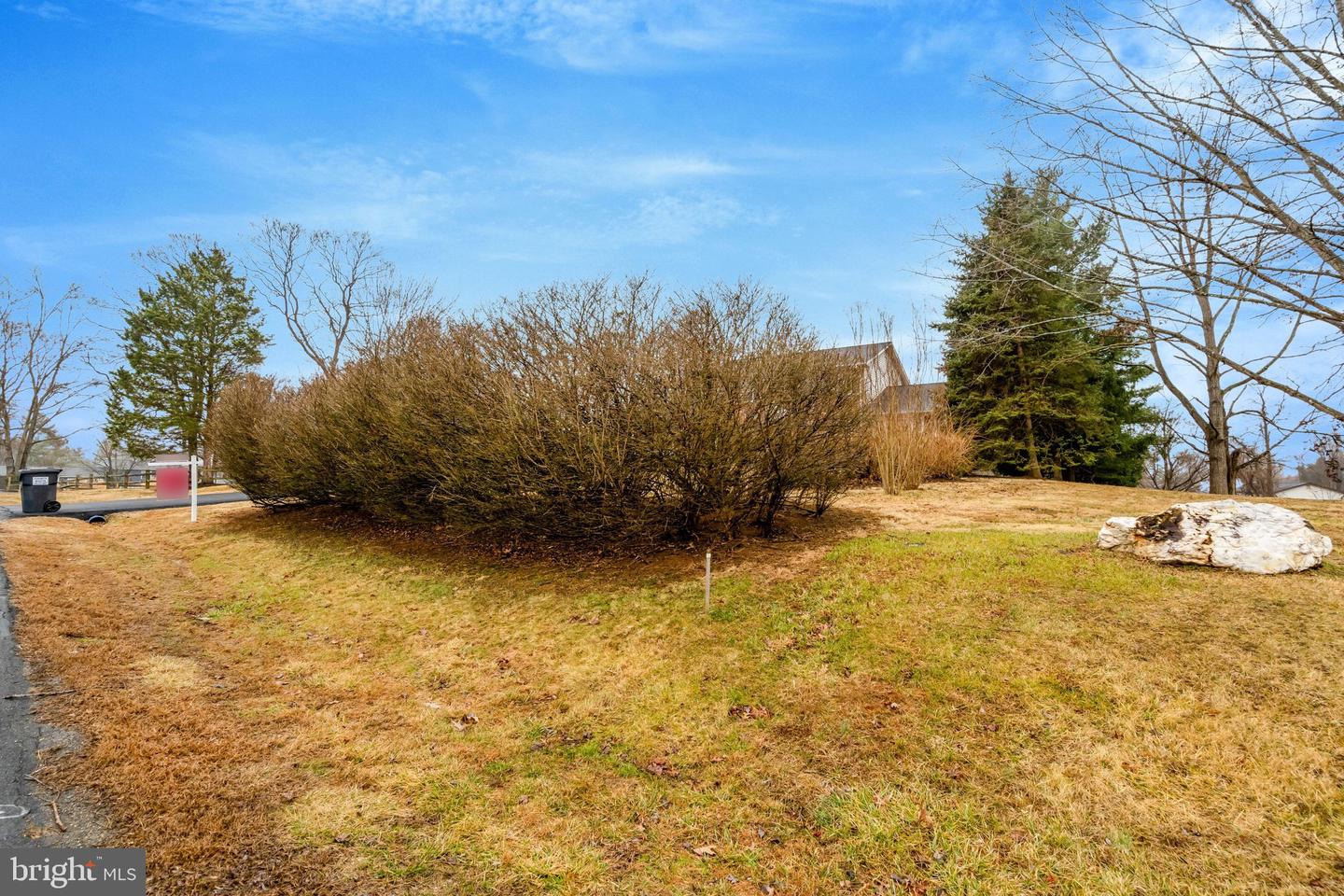 6521 LANCASTER DR, WARRENTON, Virginia 20187, 5 Bedrooms Bedrooms, ,3 BathroomsBathrooms,Residential,For sale,6521 LANCASTER DR,VAFQ2020448 MLS # VAFQ2020448