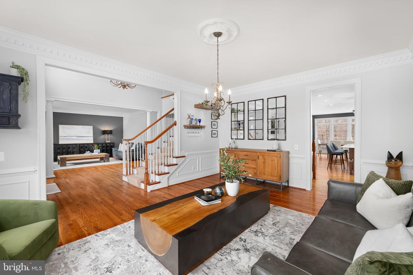 3257 PONY RIDGE WAY, OAKTON, Virginia 22124, 5 Bedrooms Bedrooms, ,4 BathroomsBathrooms,Residential,For sale,3257 PONY RIDGE WAY,VAFX2289398 MLS # VAFX2289398