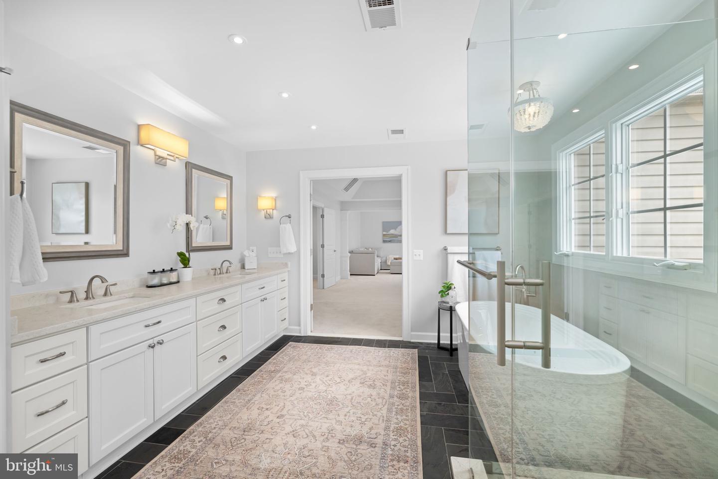 3257 PONY RIDGE WAY, OAKTON, Virginia 22124, 5 Bedrooms Bedrooms, ,4 BathroomsBathrooms,Residential,For sale,3257 PONY RIDGE WAY,VAFX2289398 MLS # VAFX2289398