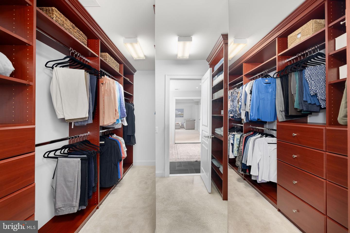 3257 PONY RIDGE WAY, OAKTON, Virginia 22124, 5 Bedrooms Bedrooms, ,4 BathroomsBathrooms,Residential,For sale,3257 PONY RIDGE WAY,VAFX2289398 MLS # VAFX2289398