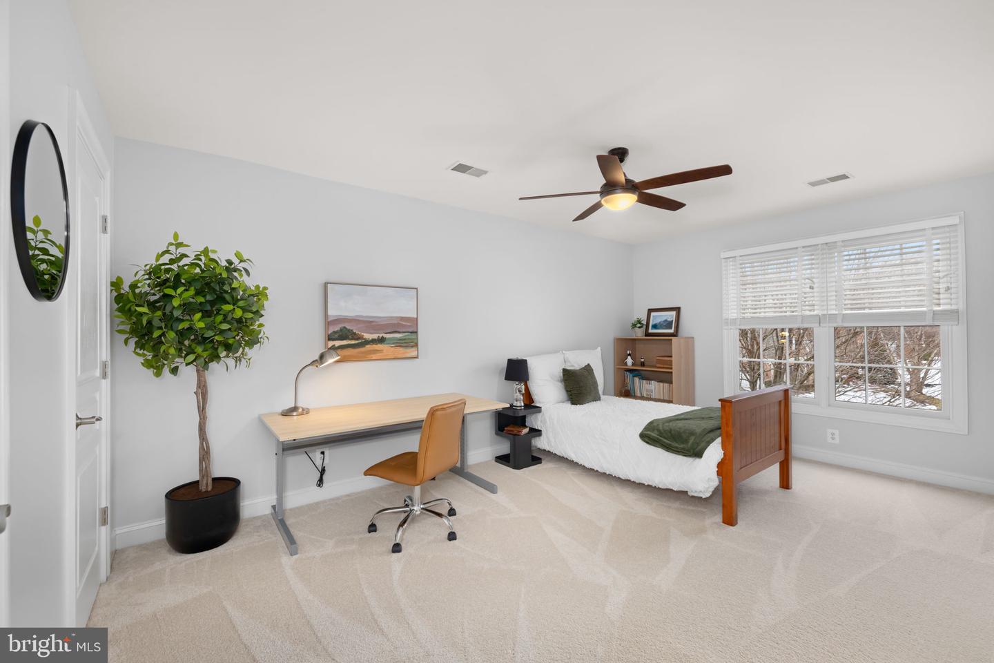 3257 PONY RIDGE WAY, OAKTON, Virginia 22124, 5 Bedrooms Bedrooms, ,4 BathroomsBathrooms,Residential,For sale,3257 PONY RIDGE WAY,VAFX2289398 MLS # VAFX2289398