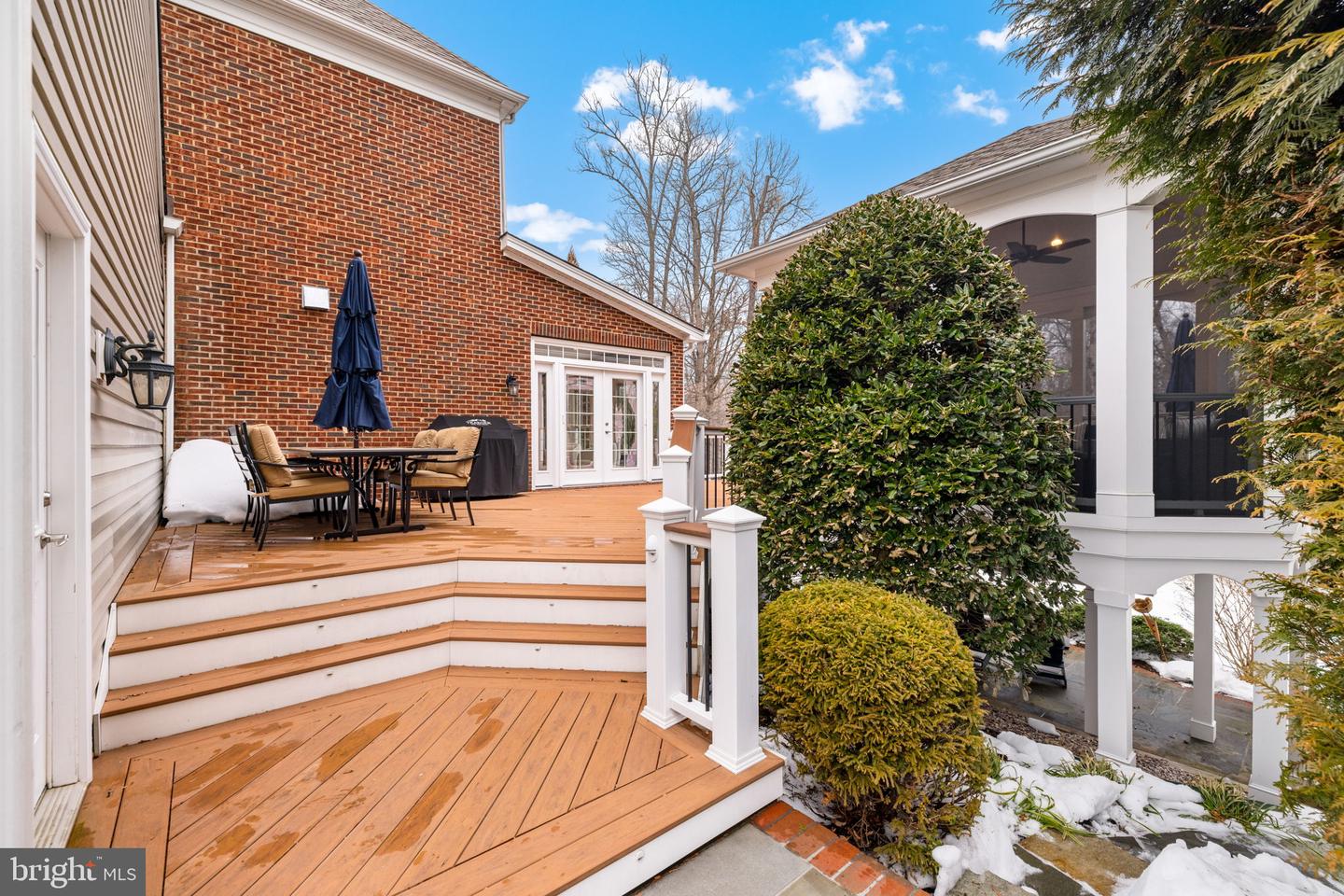 3257 PONY RIDGE WAY, OAKTON, Virginia 22124, 5 Bedrooms Bedrooms, ,4 BathroomsBathrooms,Residential,For sale,3257 PONY RIDGE WAY,VAFX2289398 MLS # VAFX2289398