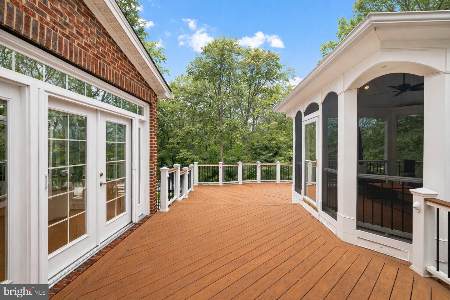 3257 PONY RIDGE WAY, OAKTON, Virginia 22124, 5 Bedrooms Bedrooms, ,4 BathroomsBathrooms,Residential,For sale,3257 PONY RIDGE WAY,VAFX2289398 MLS # VAFX2289398