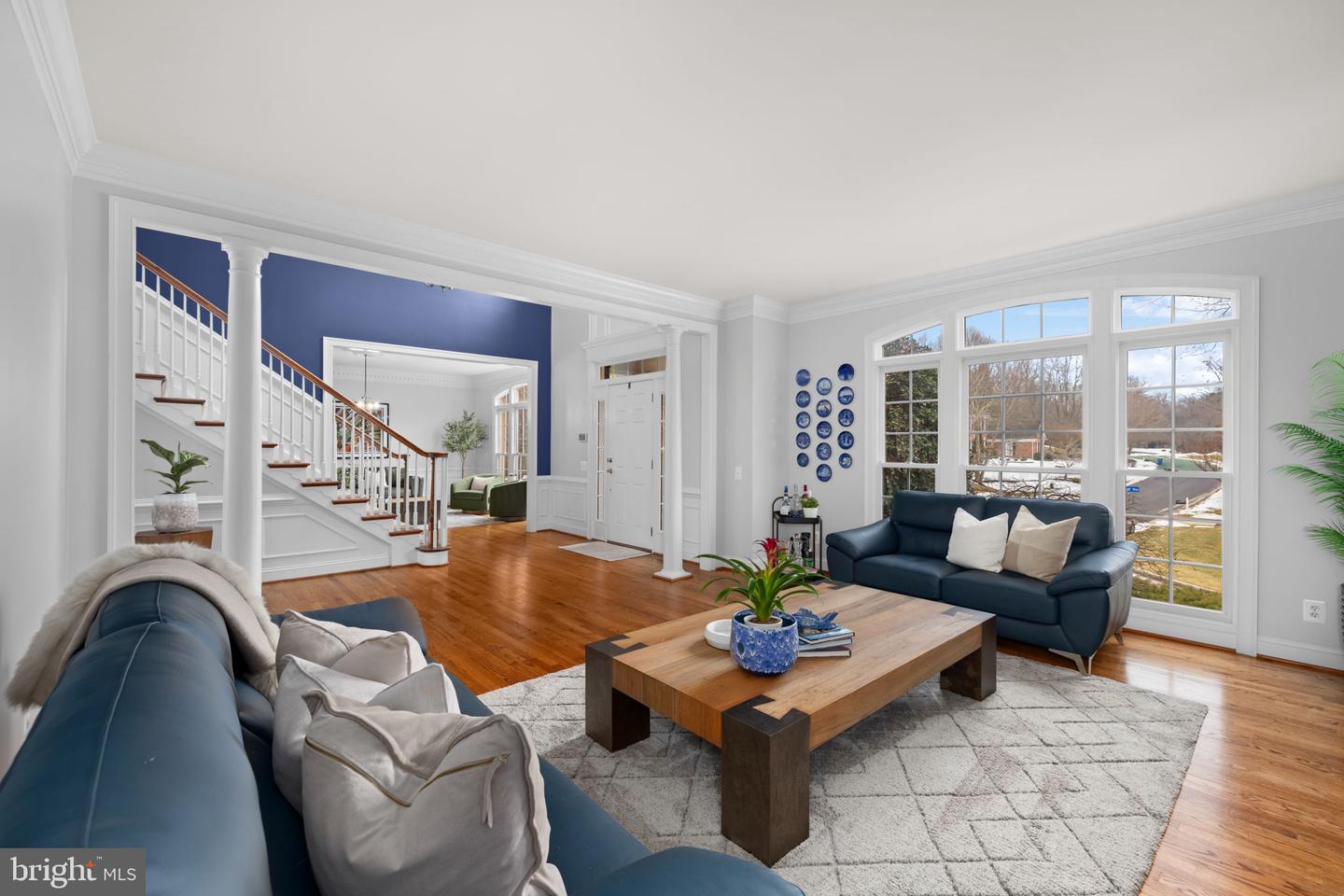 3257 PONY RIDGE WAY, OAKTON, Virginia 22124, 5 Bedrooms Bedrooms, ,4 BathroomsBathrooms,Residential,For sale,3257 PONY RIDGE WAY,VAFX2289398 MLS # VAFX2289398