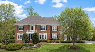 3257 PONY RIDGE WAY, OAKTON, Virginia 22124, 5 Bedrooms Bedrooms, ,4 BathroomsBathrooms,Residential,For sale,3257 PONY RIDGE WAY,VAFX2289398 MLS # VAFX2289398