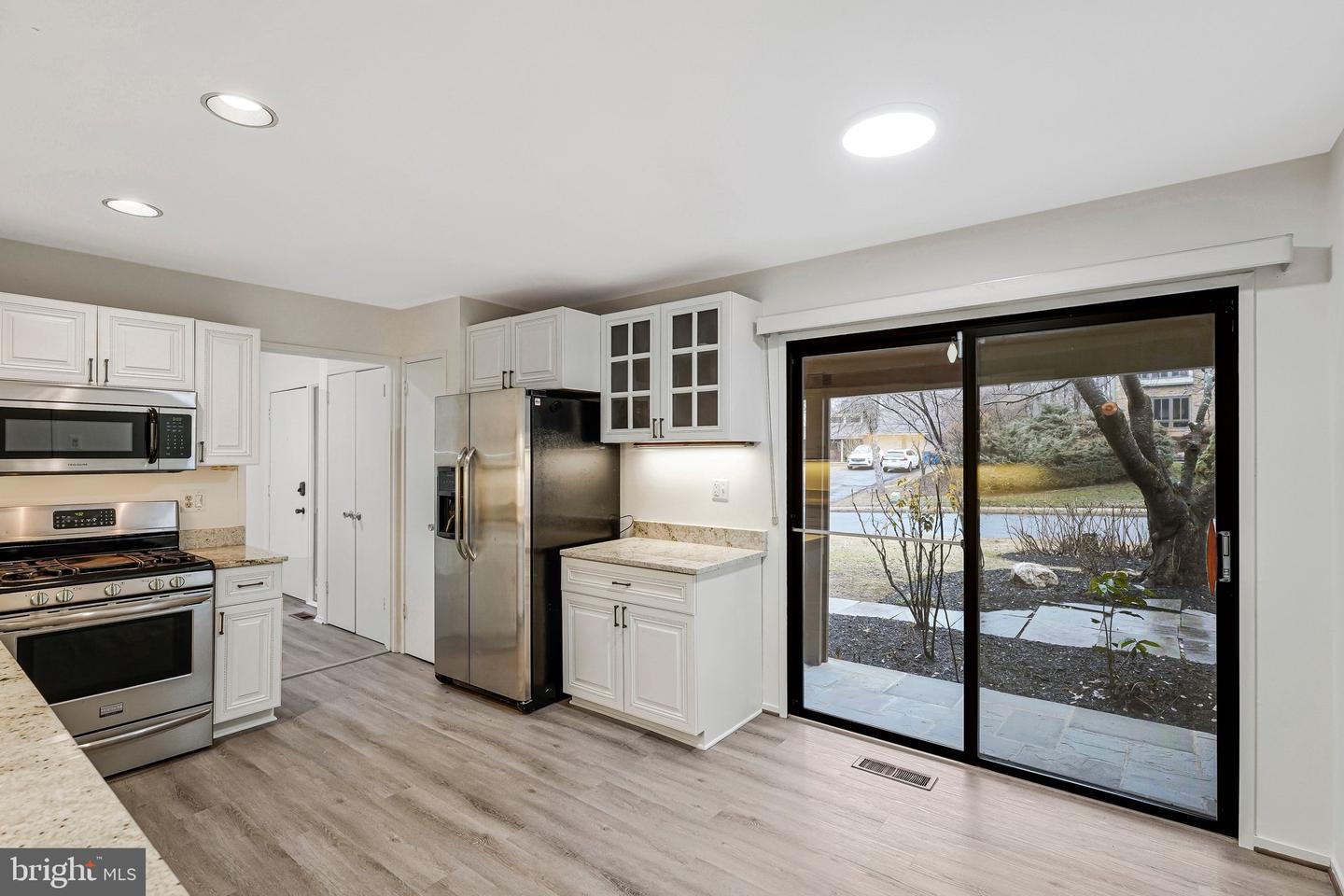 9103 CRICKLEWOOD CT, VIENNA, Virginia 22182, 5 Bedrooms Bedrooms, ,3 BathroomsBathrooms,Residential,For sale,9103 CRICKLEWOOD CT,VAFX2289532 MLS # VAFX2289532