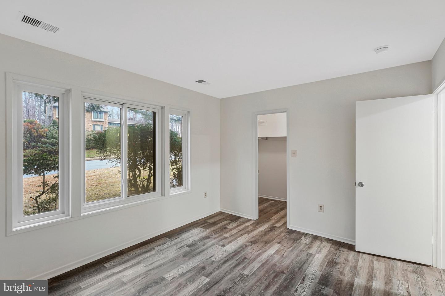 9103 CRICKLEWOOD CT, VIENNA, Virginia 22182, 5 Bedrooms Bedrooms, ,3 BathroomsBathrooms,Residential,For sale,9103 CRICKLEWOOD CT,VAFX2289532 MLS # VAFX2289532