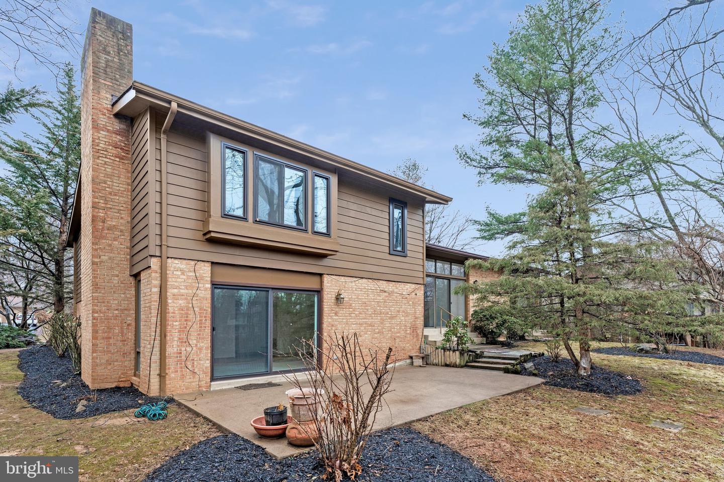 9103 CRICKLEWOOD CT, VIENNA, Virginia 22182, 5 Bedrooms Bedrooms, ,3 BathroomsBathrooms,Residential,For sale,9103 CRICKLEWOOD CT,VAFX2289532 MLS # VAFX2289532