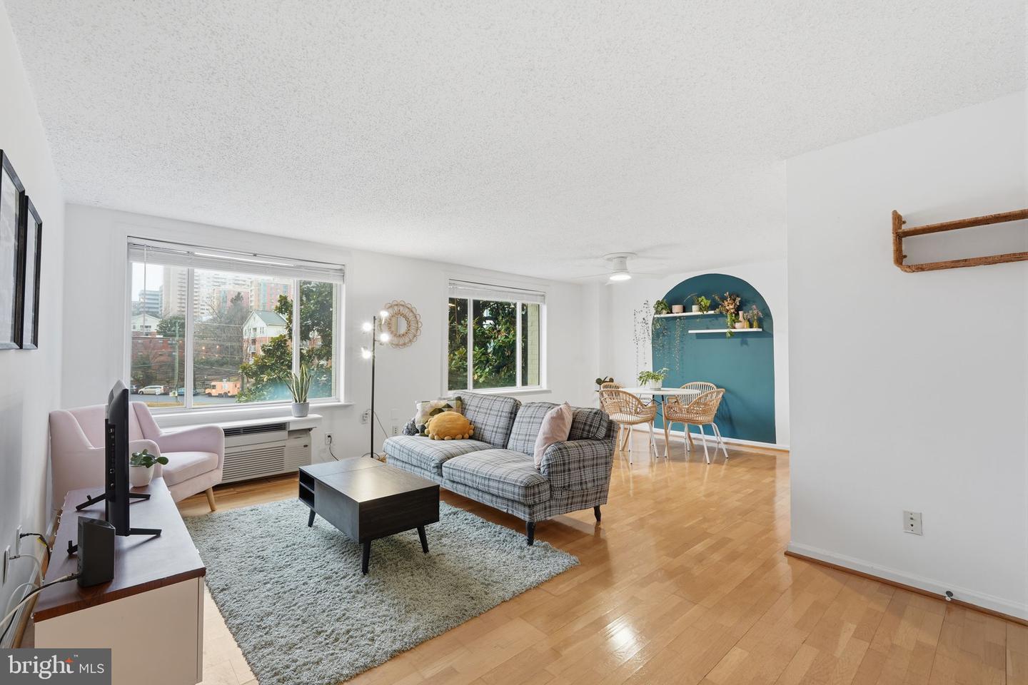 1730 ARLINGTON BLVD #202, ARLINGTON, Virginia 22209, 1 Bedroom Bedrooms, ,1 BathroomBathrooms,Residential,For sale,1730 ARLINGTON BLVD #202,VAAR2068610 MLS # VAAR2068610