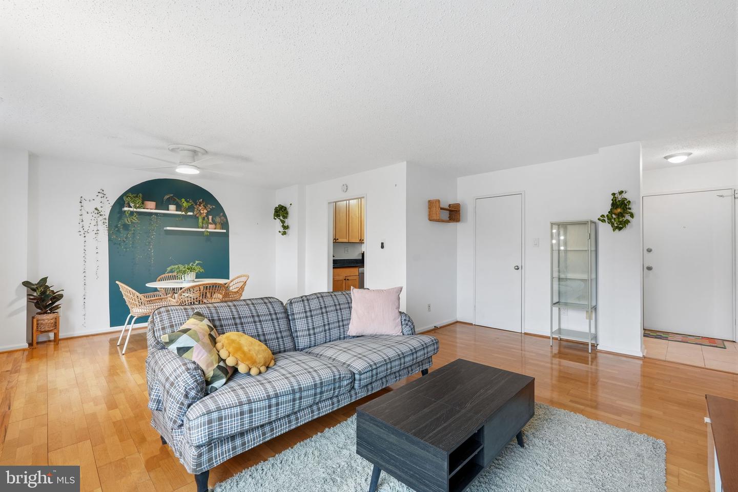 1730 ARLINGTON BLVD #202, ARLINGTON, Virginia 22209, 1 Bedroom Bedrooms, ,1 BathroomBathrooms,Residential,For sale,1730 ARLINGTON BLVD #202,VAAR2068610 MLS # VAAR2068610