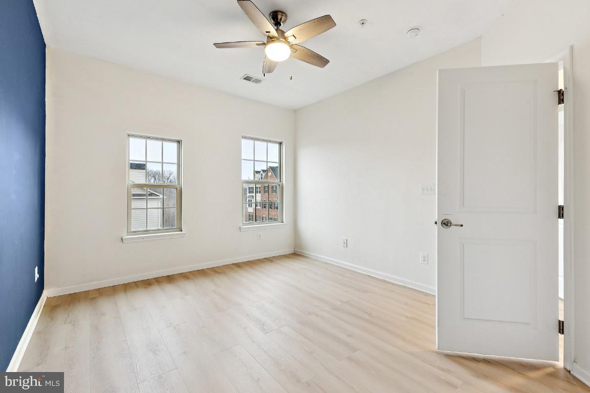 25997 BRAIDED MANE TER, ALDIE, Virginia 20105, 3 Bedrooms Bedrooms, ,2 BathroomsBathrooms,Residential,For sale,25997 BRAIDED MANE TER,VALO2115454 MLS # VALO2115454