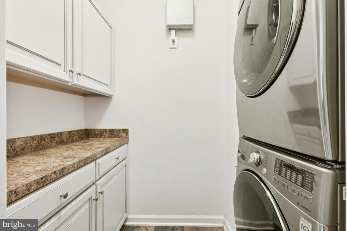 25997 BRAIDED MANE TER, ALDIE, Virginia 20105, 3 Bedrooms Bedrooms, ,2 BathroomsBathrooms,Residential,For sale,25997 BRAIDED MANE TER,VALO2115454 MLS # VALO2115454