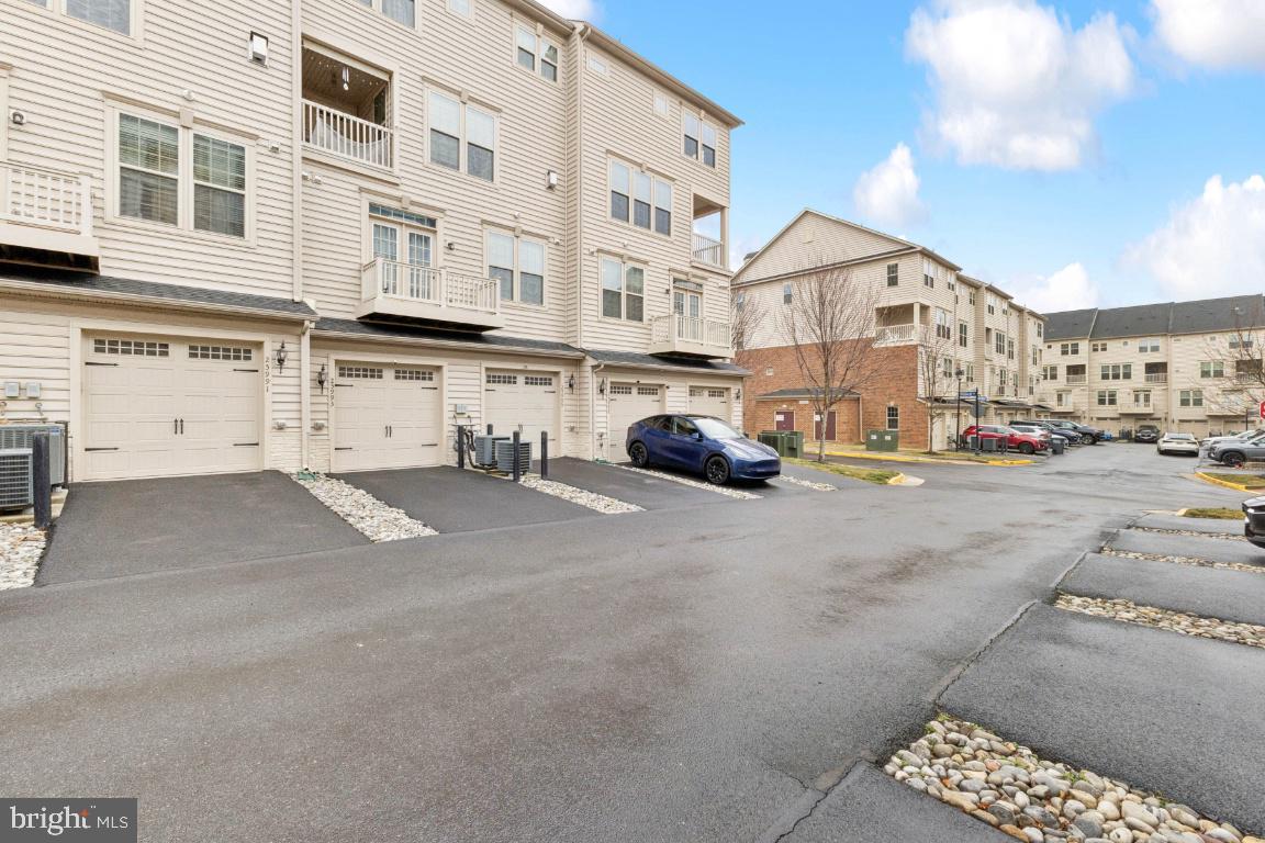 25997 BRAIDED MANE TER, ALDIE, Virginia 20105, 3 Bedrooms Bedrooms, ,2 BathroomsBathrooms,Residential,For sale,25997 BRAIDED MANE TER,VALO2115454 MLS # VALO2115454