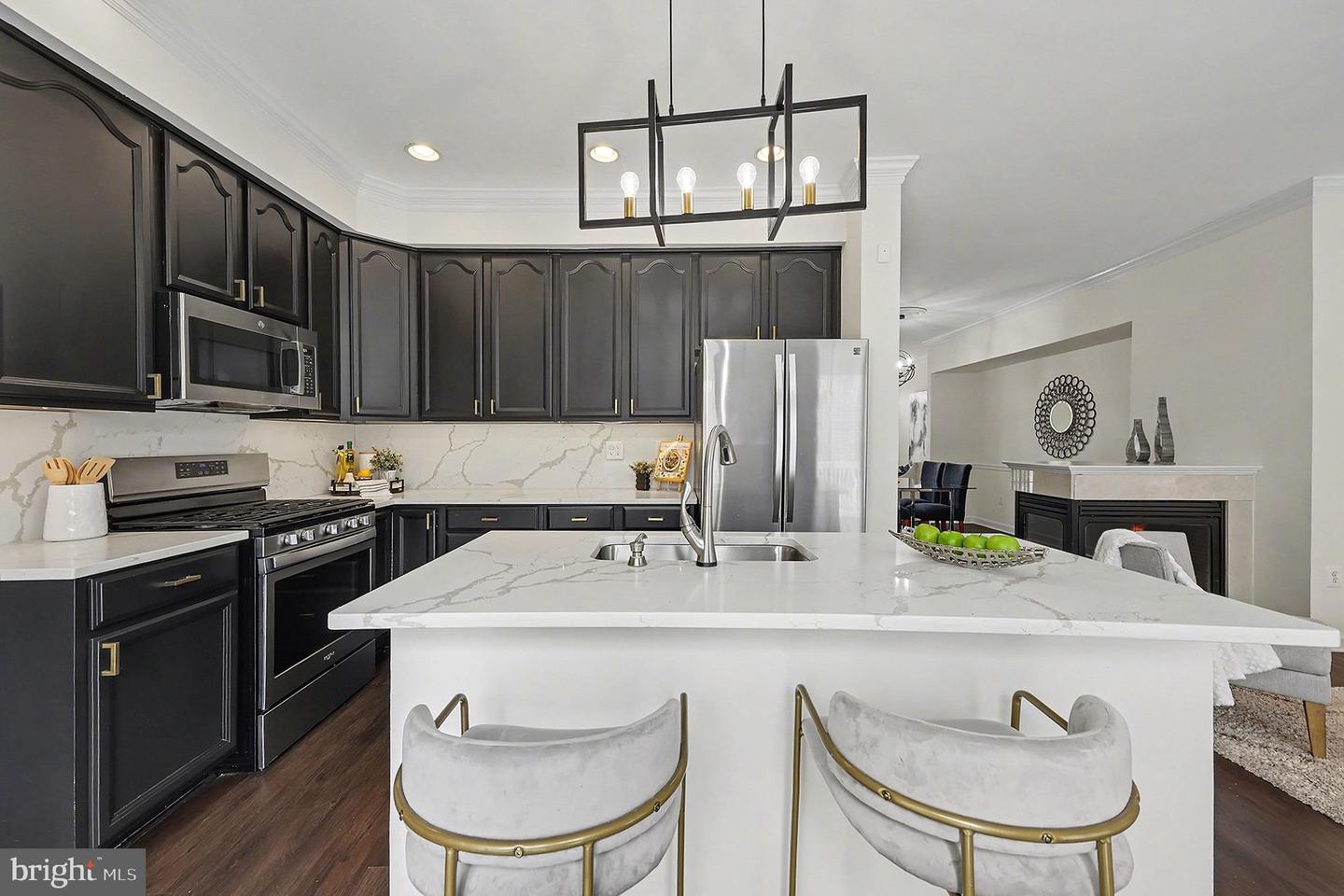 2804 WAKEWATER WAY, WOODBRIDGE, Virginia 22191, 3 Bedrooms Bedrooms, ,3 BathroomsBathrooms,Residential,For sale,2804 WAKEWATER WAY,VAPW2112106 MLS # VAPW2112106