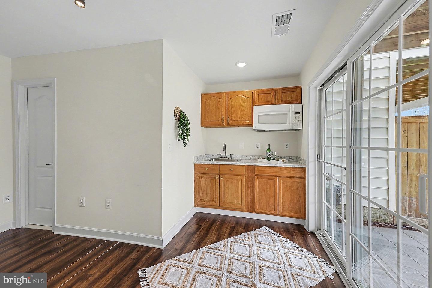 2804 WAKEWATER WAY, WOODBRIDGE, Virginia 22191, 3 Bedrooms Bedrooms, ,3 BathroomsBathrooms,Residential,For sale,2804 WAKEWATER WAY,VAPW2112106 MLS # VAPW2112106