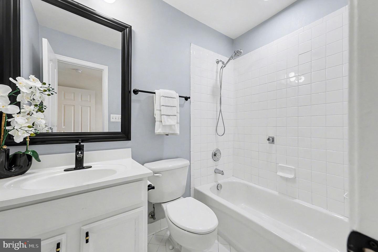 2804 WAKEWATER WAY, WOODBRIDGE, Virginia 22191, 3 Bedrooms Bedrooms, ,3 BathroomsBathrooms,Residential,For sale,2804 WAKEWATER WAY,VAPW2112106 MLS # VAPW2112106