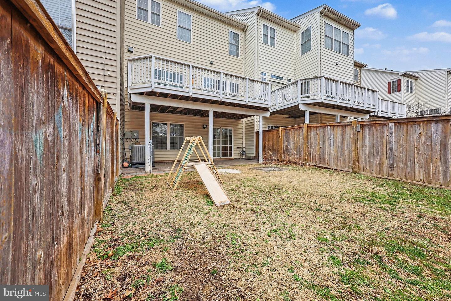 2804 WAKEWATER WAY, WOODBRIDGE, Virginia 22191, 3 Bedrooms Bedrooms, ,3 BathroomsBathrooms,Residential,For sale,2804 WAKEWATER WAY,VAPW2112106 MLS # VAPW2112106