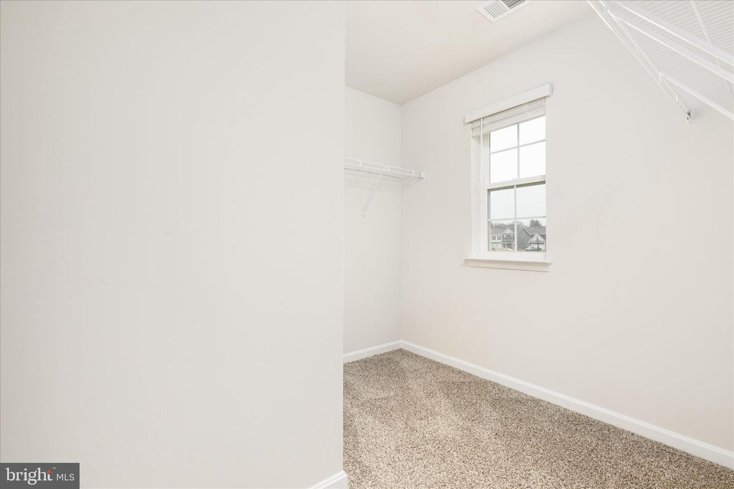 109 AVERY DR, STEPHENS CITY, Virginia 22655, 5 Bedrooms Bedrooms, ,3 BathroomsBathrooms,Residential,For sale,109 AVERY DR,VAFV2039500 MLS # VAFV2039500