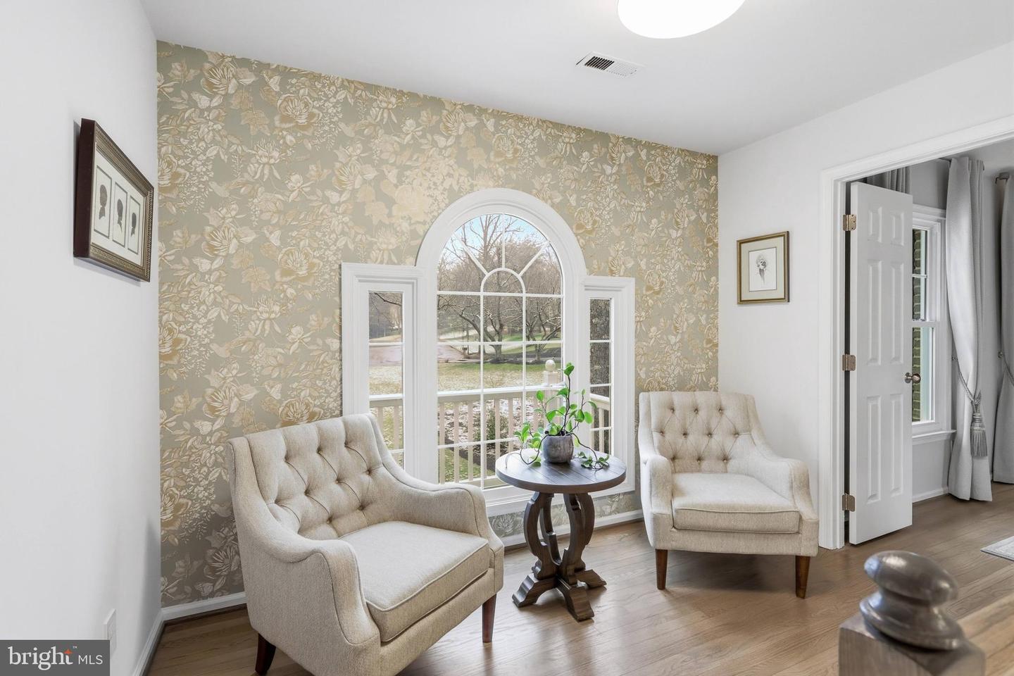 9200 WRIGHTS HOLLOW LN, LORTON, Virginia 22079, 5 Bedrooms Bedrooms, ,3 BathroomsBathrooms,Residential,For sale,9200 WRIGHTS HOLLOW LN,VAFX2290276 MLS # VAFX2290276