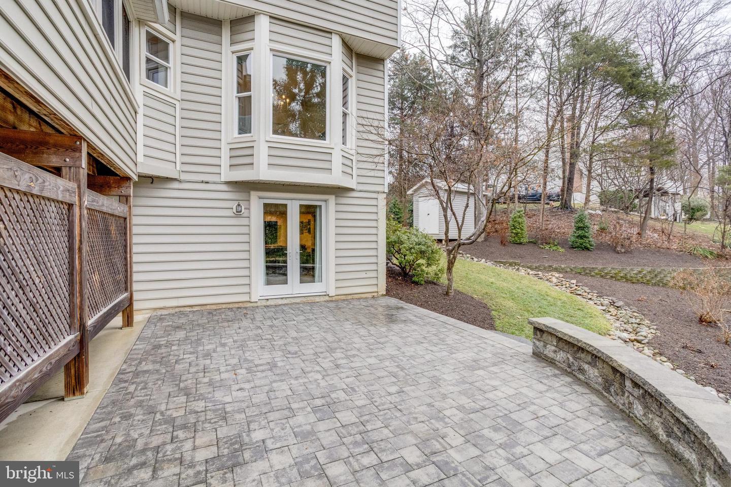 9200 WRIGHTS HOLLOW LN, LORTON, Virginia 22079, 5 Bedrooms Bedrooms, ,3 BathroomsBathrooms,Residential,For sale,9200 WRIGHTS HOLLOW LN,VAFX2290276 MLS # VAFX2290276