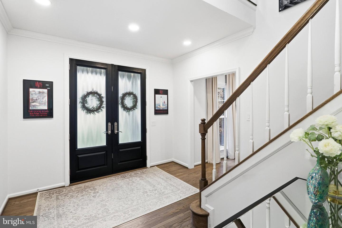 9200 WRIGHTS HOLLOW LN, LORTON, Virginia 22079, 5 Bedrooms Bedrooms, ,3 BathroomsBathrooms,Residential,For sale,9200 WRIGHTS HOLLOW LN,VAFX2290276 MLS # VAFX2290276