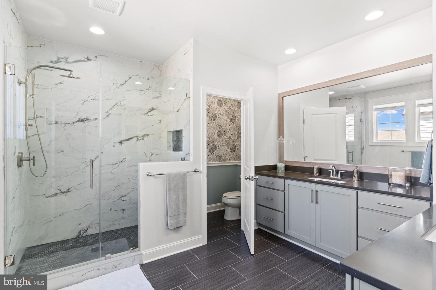 22920 BUBBLING BROOK DR, BRAMBLETON, Virginia 20148, 5 Bedrooms Bedrooms, ,4 BathroomsBathrooms,Residential,For sale,22920 BUBBLING BROOK DR,VALO2115708 MLS # VALO2115708