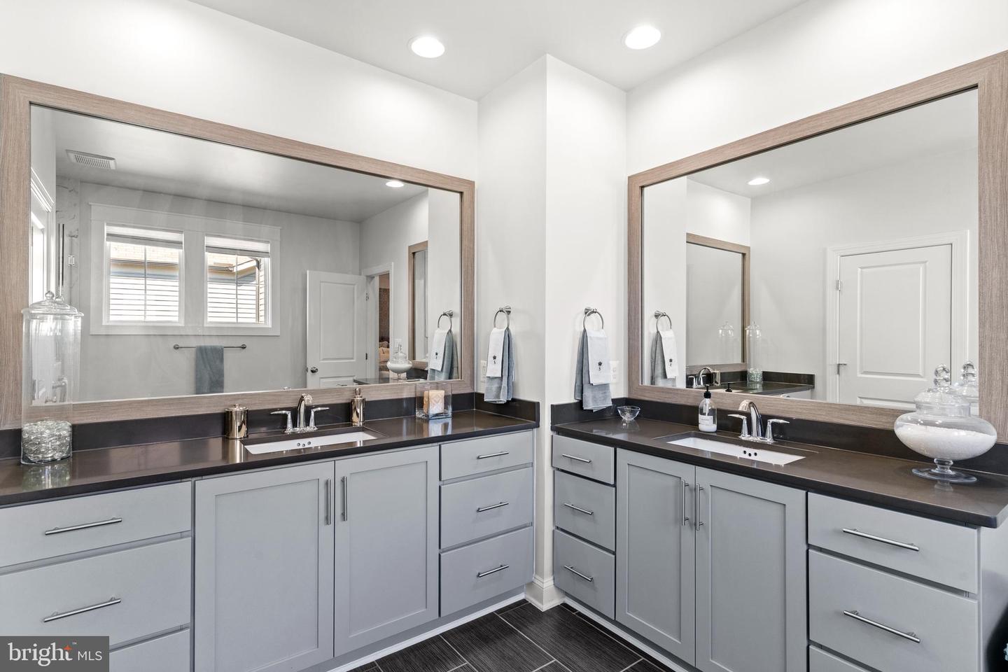 22920 BUBBLING BROOK DR, BRAMBLETON, Virginia 20148, 5 Bedrooms Bedrooms, ,4 BathroomsBathrooms,Residential,For sale,22920 BUBBLING BROOK DR,VALO2115708 MLS # VALO2115708