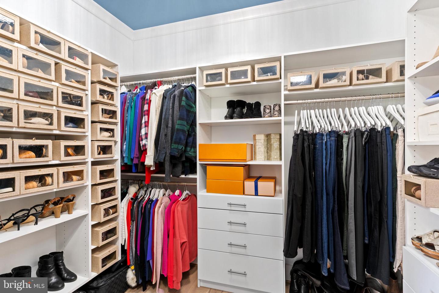 22920 BUBBLING BROOK DR, BRAMBLETON, Virginia 20148, 5 Bedrooms Bedrooms, ,4 BathroomsBathrooms,Residential,For sale,22920 BUBBLING BROOK DR,VALO2115708 MLS # VALO2115708