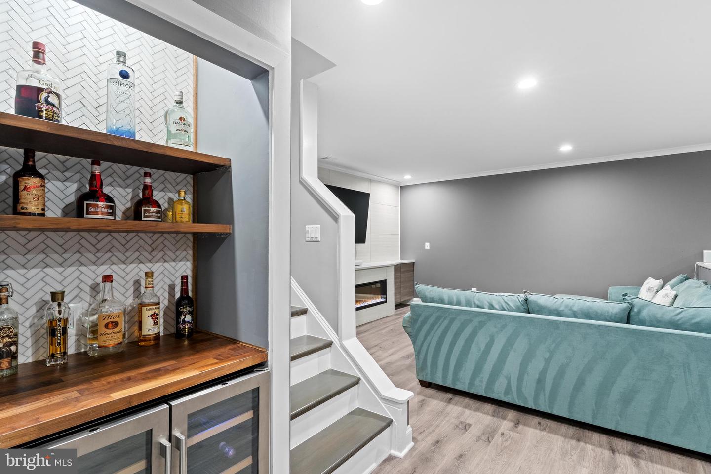 22920 BUBBLING BROOK DR, BRAMBLETON, Virginia 20148, 5 Bedrooms Bedrooms, ,4 BathroomsBathrooms,Residential,For sale,22920 BUBBLING BROOK DR,VALO2115708 MLS # VALO2115708