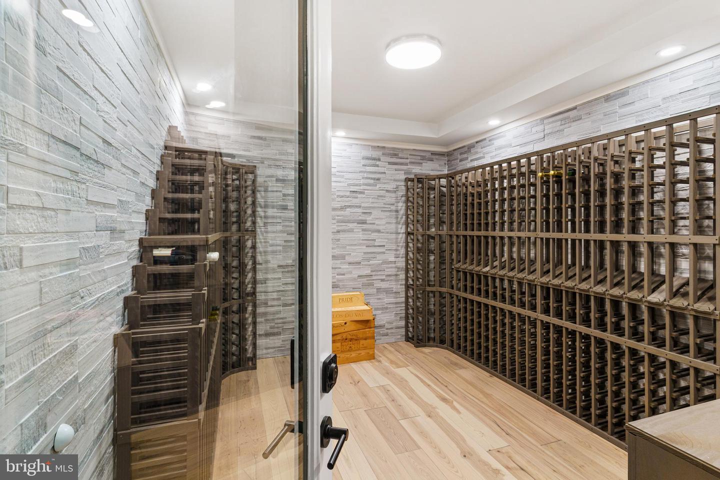 22920 BUBBLING BROOK DR, BRAMBLETON, Virginia 20148, 5 Bedrooms Bedrooms, ,4 BathroomsBathrooms,Residential,For sale,22920 BUBBLING BROOK DR,VALO2115708 MLS # VALO2115708