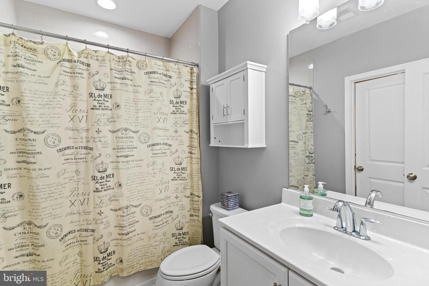 22920 BUBBLING BROOK DR, BRAMBLETON, Virginia 20148, 5 Bedrooms Bedrooms, ,4 BathroomsBathrooms,Residential,For sale,22920 BUBBLING BROOK DR,VALO2115708 MLS # VALO2115708