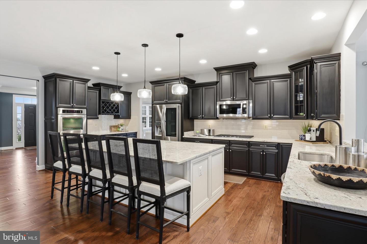 23044 CREIGHTON FARMS DR, LEESBURG, Virginia 20175, 6 Bedrooms Bedrooms, ,5 BathroomsBathrooms,Residential,For sale,23044 CREIGHTON FARMS DR,VALO2115784 MLS # VALO2115784